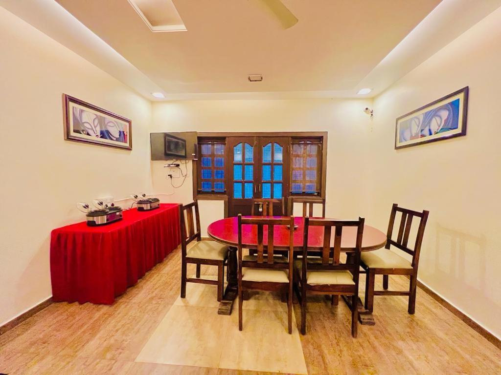 Udai Mount Villa Маунт Абу Екстериор снимка