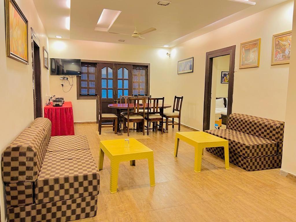 Udai Mount Villa Маунт Абу Екстериор снимка